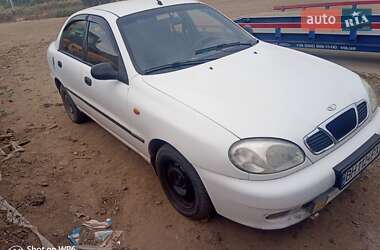 Daewoo Lanos  2003