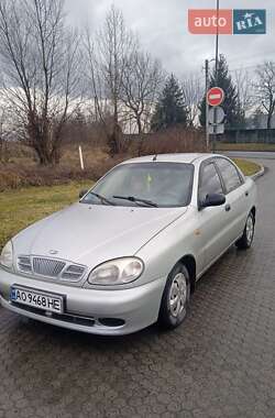 Daewoo Lanos  2004