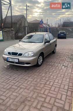Daewoo Lanos  2008