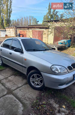 Daewoo Lanos  2003