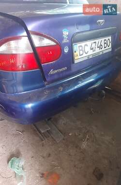 Daewoo Lanos  2009