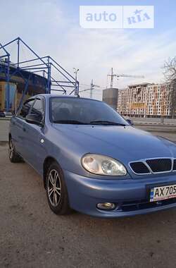 Daewoo Lanos  2008