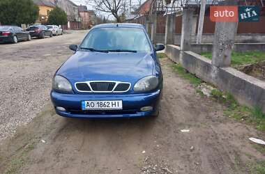 Седан Daewoo Lanos 2008 в Хусті