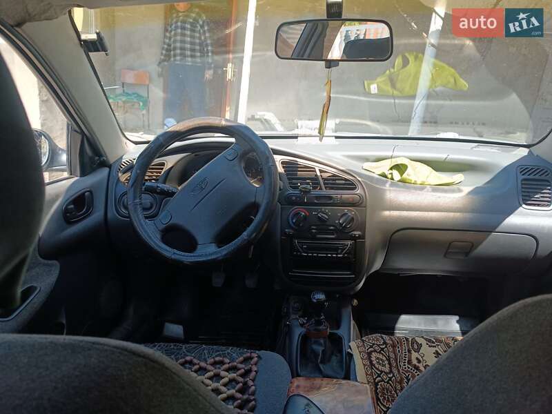 Седан Daewoo Lanos 2004 в Підгайцях