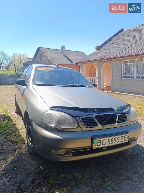 Седан Daewoo Lanos 2004 в Підгайцях