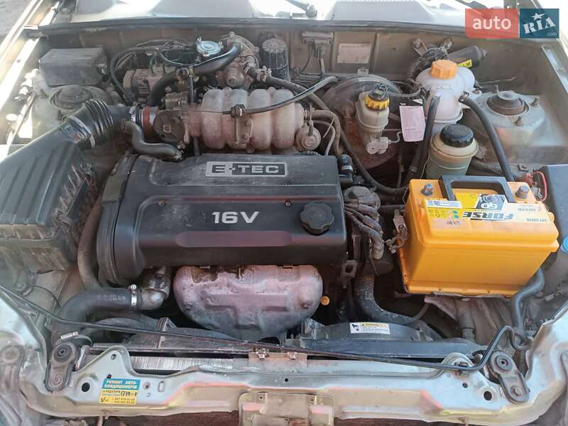 Седан Daewoo Lanos 2004 в Підгайцях