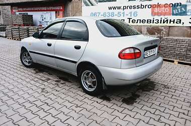 Daewoo Lanos  2003