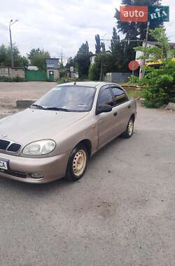 Daewoo Lanos  2008
