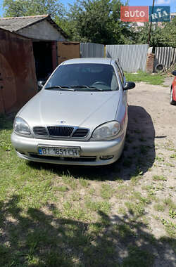 Daewoo Lanos  2002