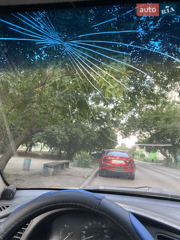 Седан Daewoo Lanos 2004 в Харькове