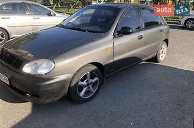 Daewoo Lanos  1998