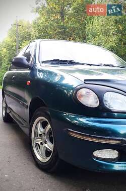 Daewoo Lanos  2002