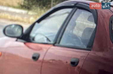 Седан Daewoo Lanos 2008 в Аджамці
