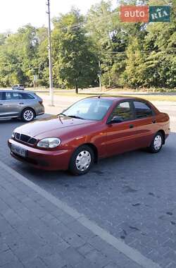 Daewoo Lanos  2005