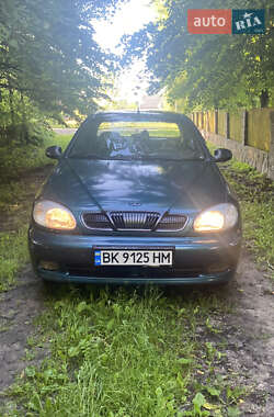 Daewoo Lanos  2005