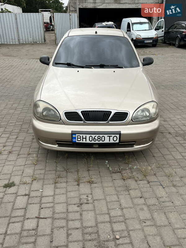 Daewoo Lanos 2008 року в Одесі