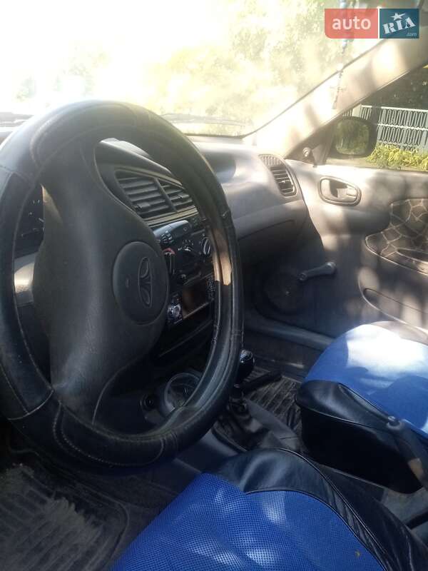 Седан Daewoo Lanos 2004 в Марганце