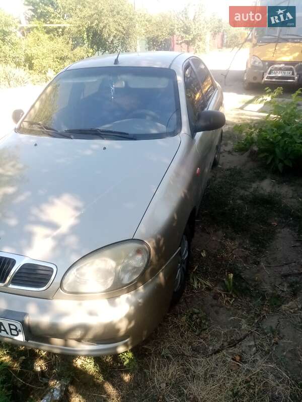 Седан Daewoo Lanos 2004 в Марганце