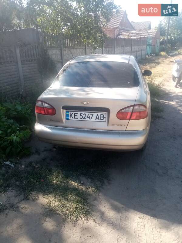 Седан Daewoo Lanos 2004 в Марганце