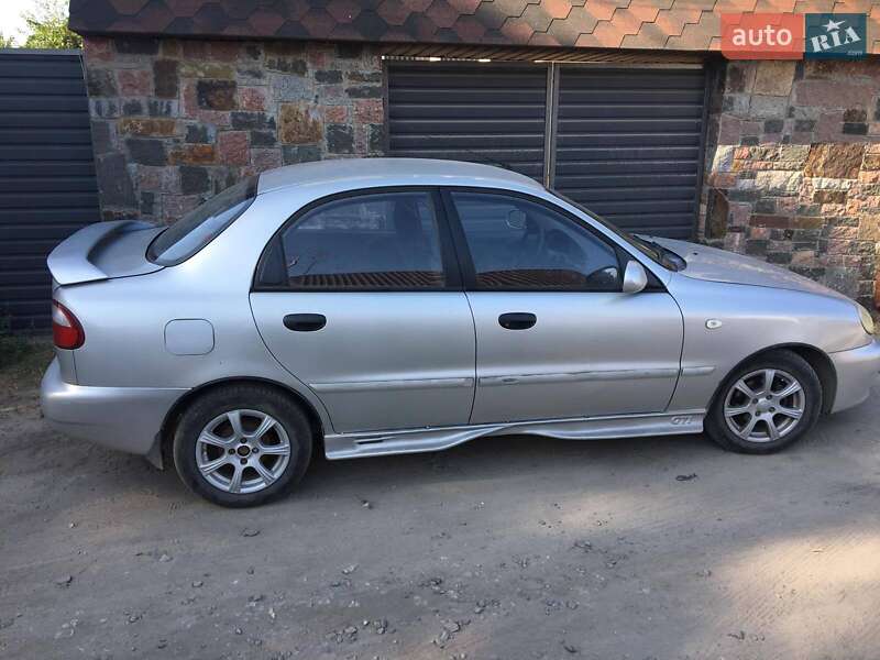 Седан Daewoo Lanos 2005 в Дніпрі фото Седан Daewoo Lanos 2005 в Дніпрі