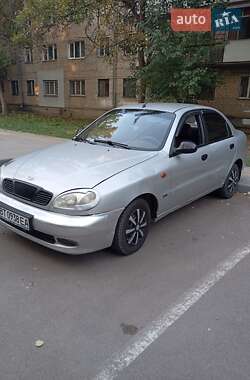 Daewoo Lanos  2003