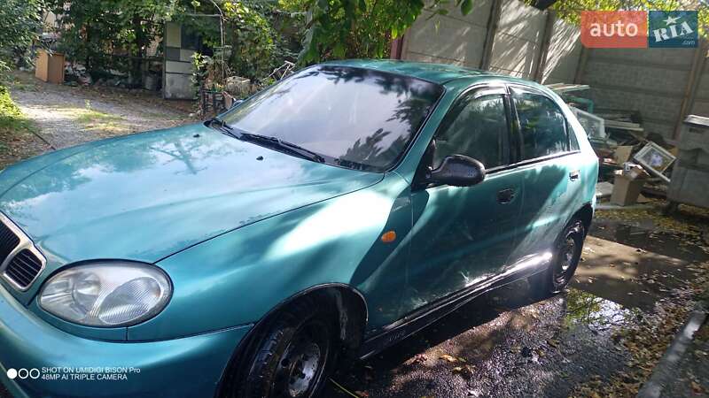Хетчбек Daewoo Lanos 1998 в Кривому Розі