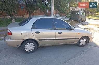 Daewoo Lanos  2008