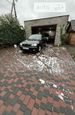 Daewoo Lanos  2006