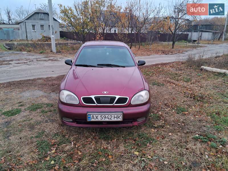 Daewoo Lanos 2000 року в Харкові