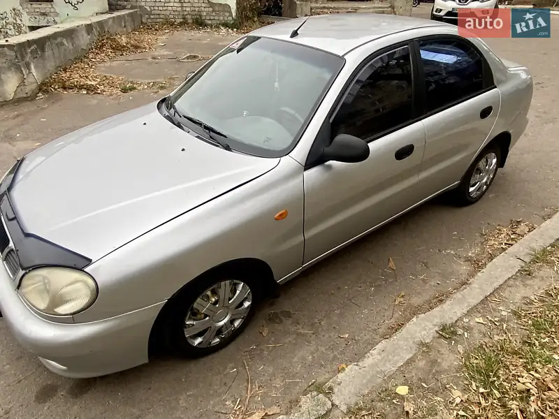 Daewoo Lanos 2004