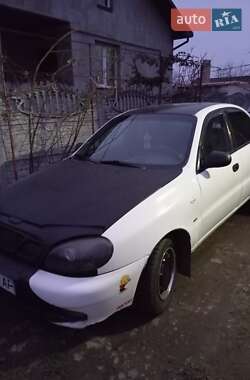 Daewoo Lanos  2004