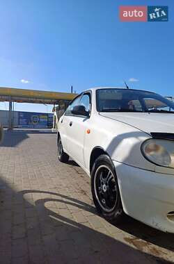 Daewoo Lanos  2006
