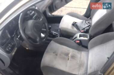 Daewoo Lanos  2004