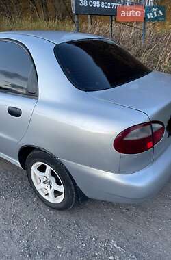 Daewoo Lanos  2007