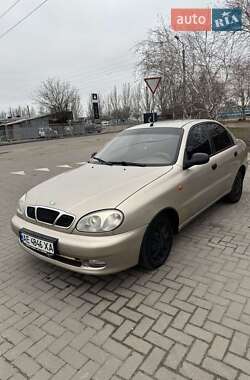 Daewoo Lanos  2004