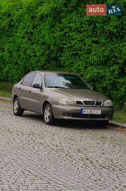 Daewoo Lanos  2004