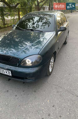 Daewoo Lanos  2003
