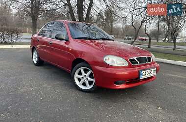Daewoo Lanos  2009