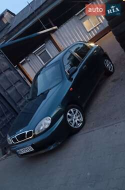 Daewoo Lanos  2004