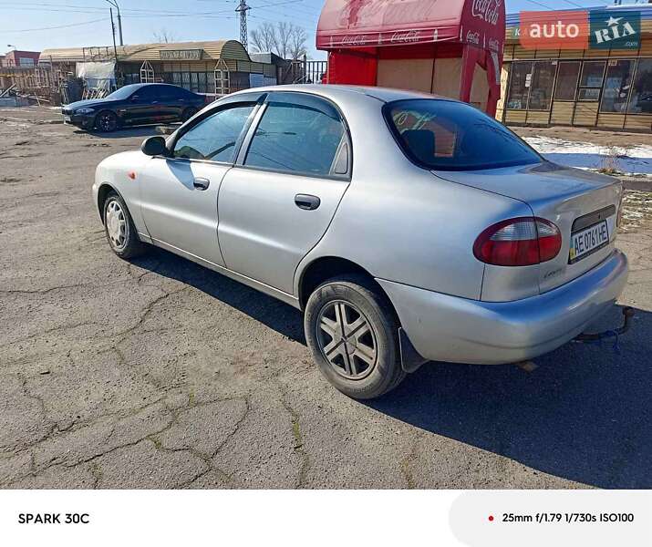Седан Daewoo Lanos 2003 в Дніпрі