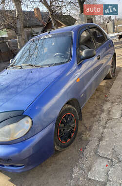 Daewoo Lanos  2008