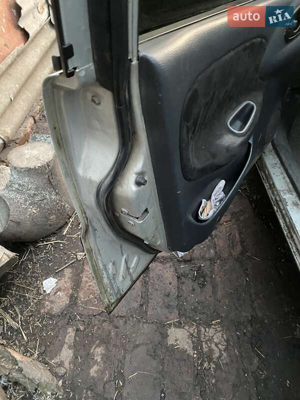 Седан Daewoo Lanos 2003 в Лозовой фото 15 Седан Daewoo Lanos 2003 в Лозовой
