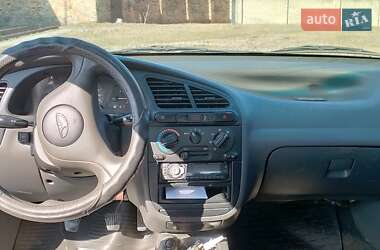 Daewoo Lanos  2005