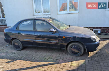 Daewoo Lanos  2005