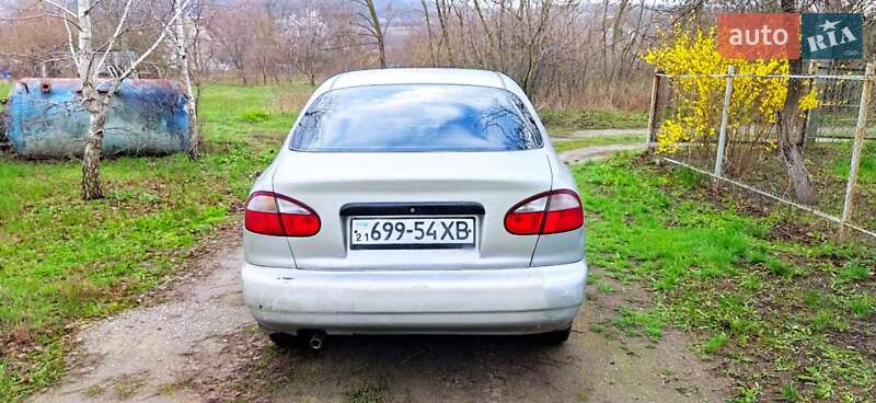 Седан Daewoo Lanos 2004 в Харькове