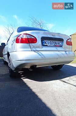 Daewoo Lanos  2002