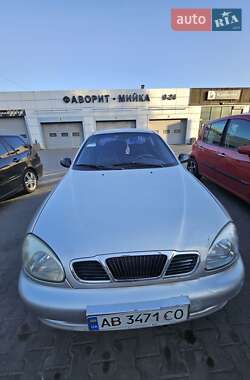 Daewoo Lanos  1998