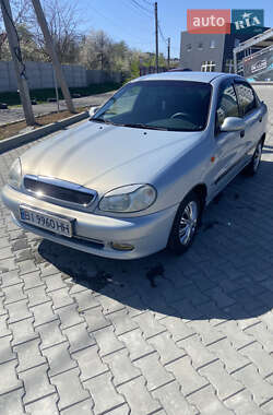 Daewoo Lanos  2005