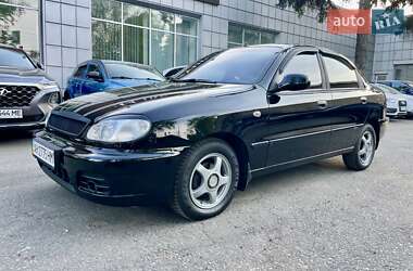 Daewoo Lanos  2011