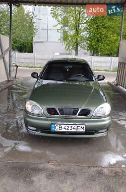 Daewoo Lanos  2004